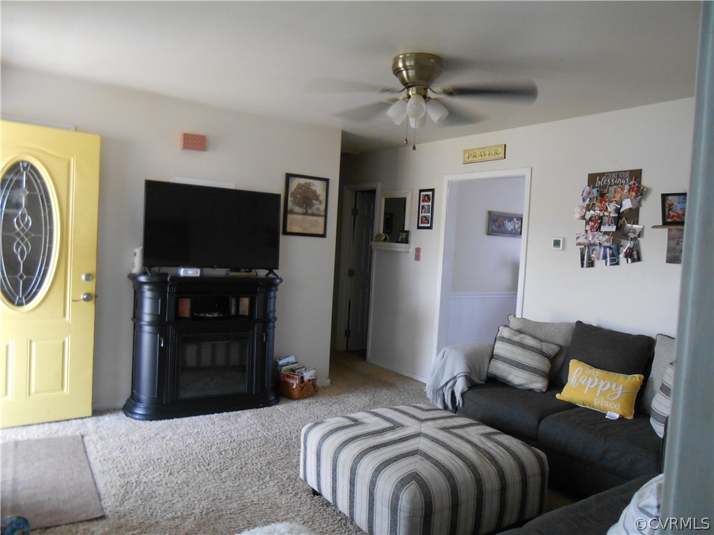 3132 Fielding Road Chester, VA 23831 - Photo 10 of 28 a bedroom with a bed and a television