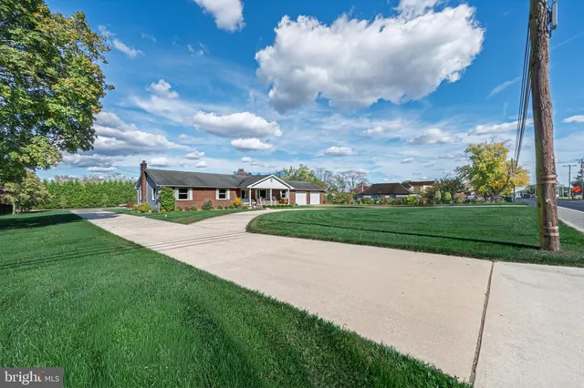 $599,000 | 4926 Landis Avenue, Vineland, NJ 08360