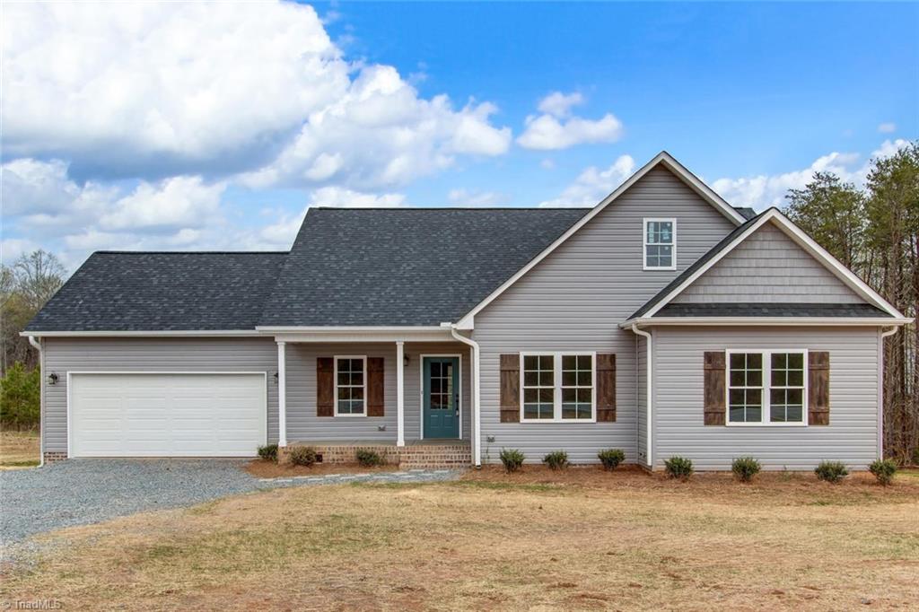 692 Dan Valley Road Madison, NC 27025 - Photo 7 of 30 Gallery Image 7