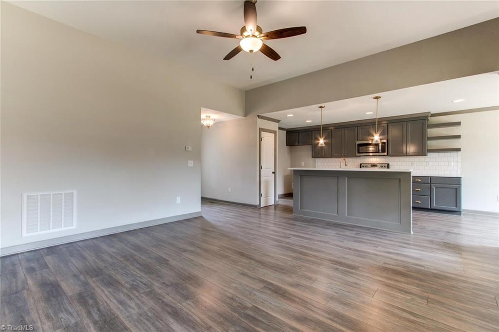 692 Dan Valley Road Madison, NC 27025 - Photo 10 of 30 Gallery Image 10