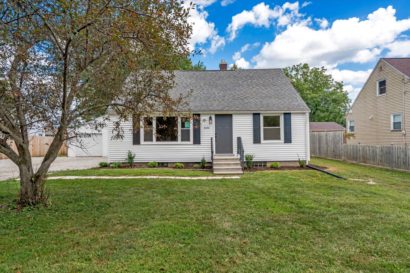 3230 40th Street Moline, IL 61265 - Photo 1 of 39 Gallery Image 1