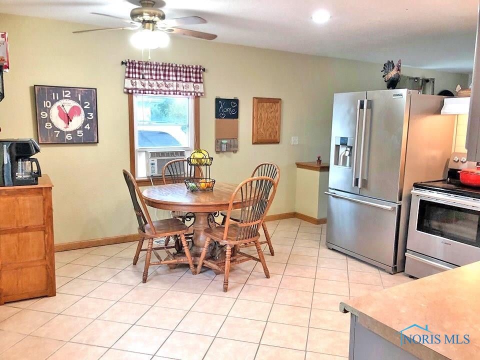 1859 Recker Road Perrysburg, OH 43551 - Photo 9 of 19 Gallery Image 9