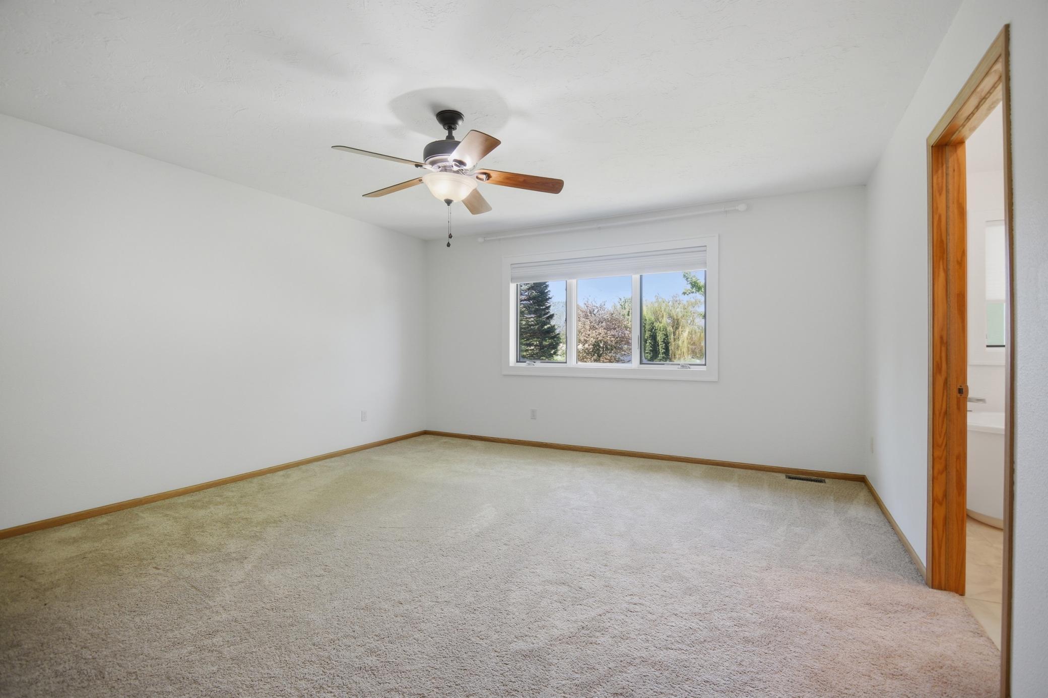 1406 26th Street Southwest Austin, MN 55912 - Photo 20 of 73