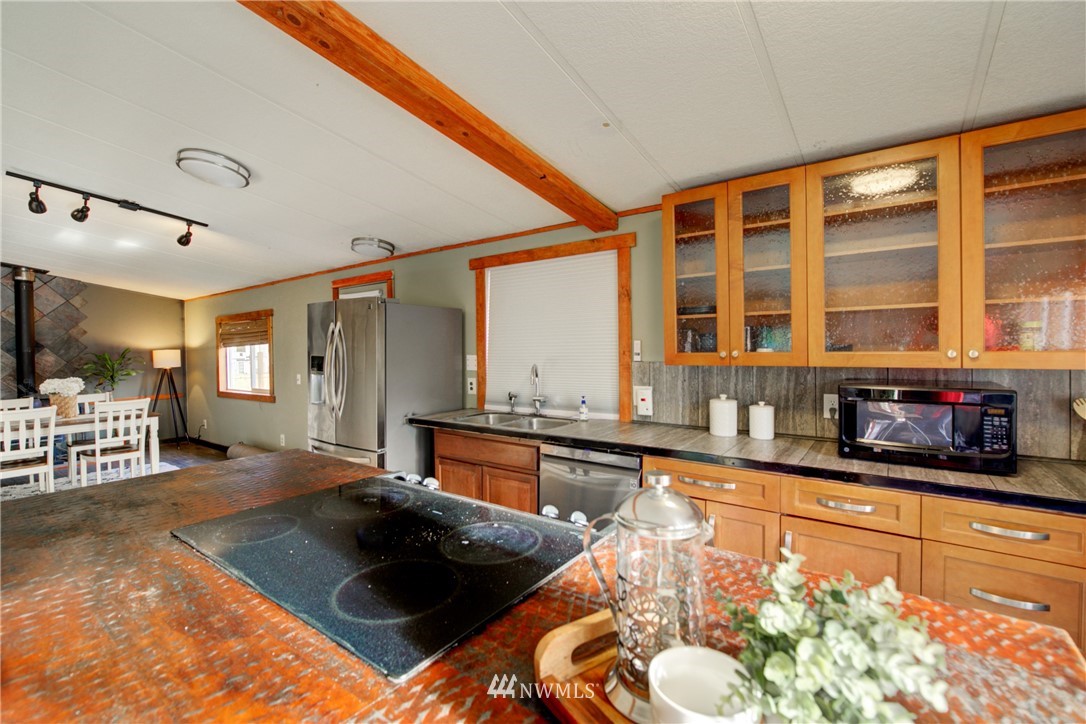 433 Logan Road Lynnwood, WA 98036 - Photo 11 of 37 Gallery Image 11