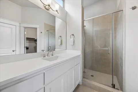 $415,000 | 13001 Hymeadow Drive, Unit 38, Austin, TX 78729