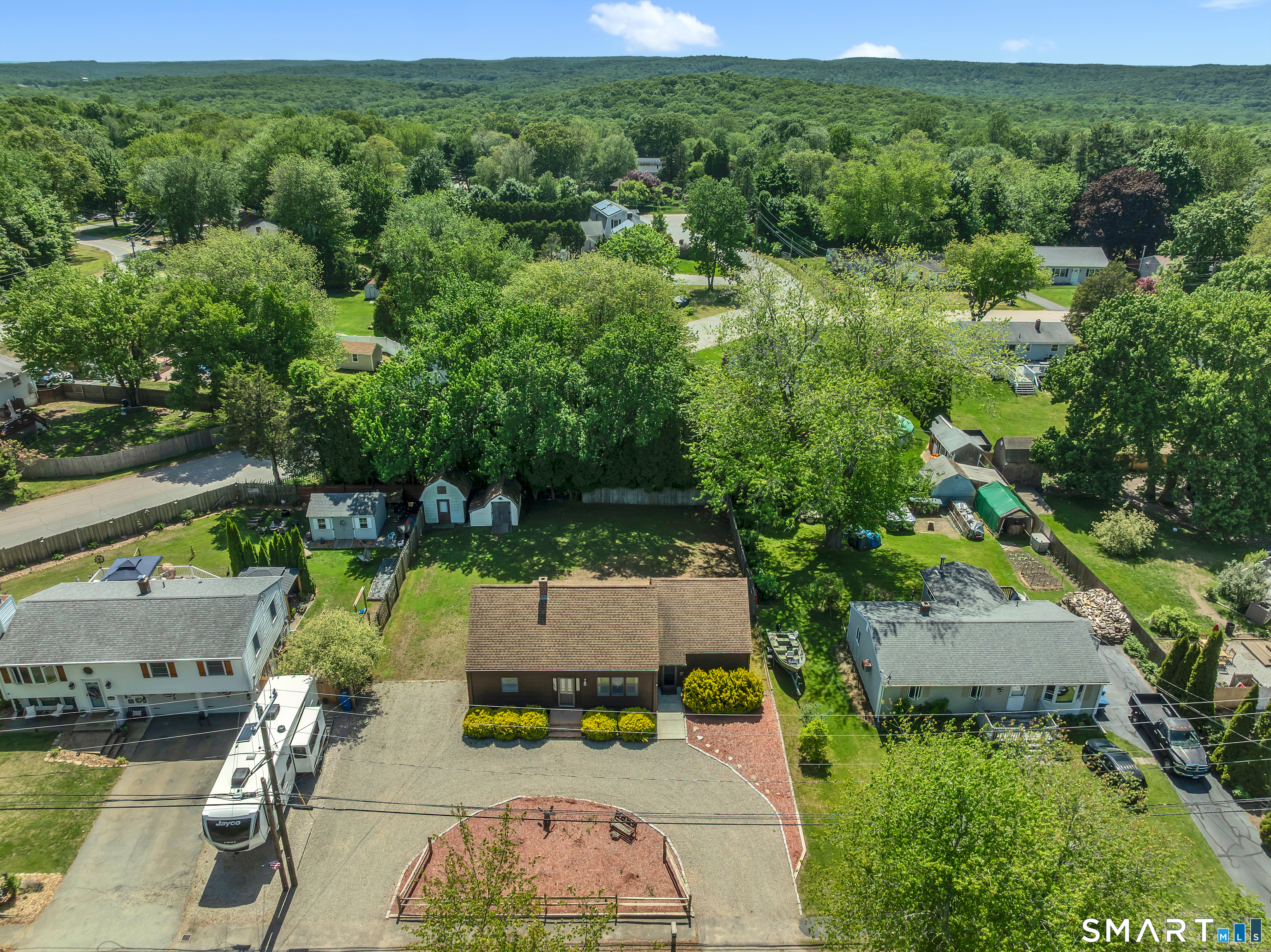 8 Chapel Hill Road Montville, CT 06370 - Photo 39 of 40