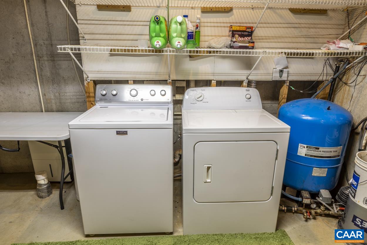 136 Buffalo Run Road Stanardsville, VA 22973 - Photo 46 of 64 a utility room with dryer and washer