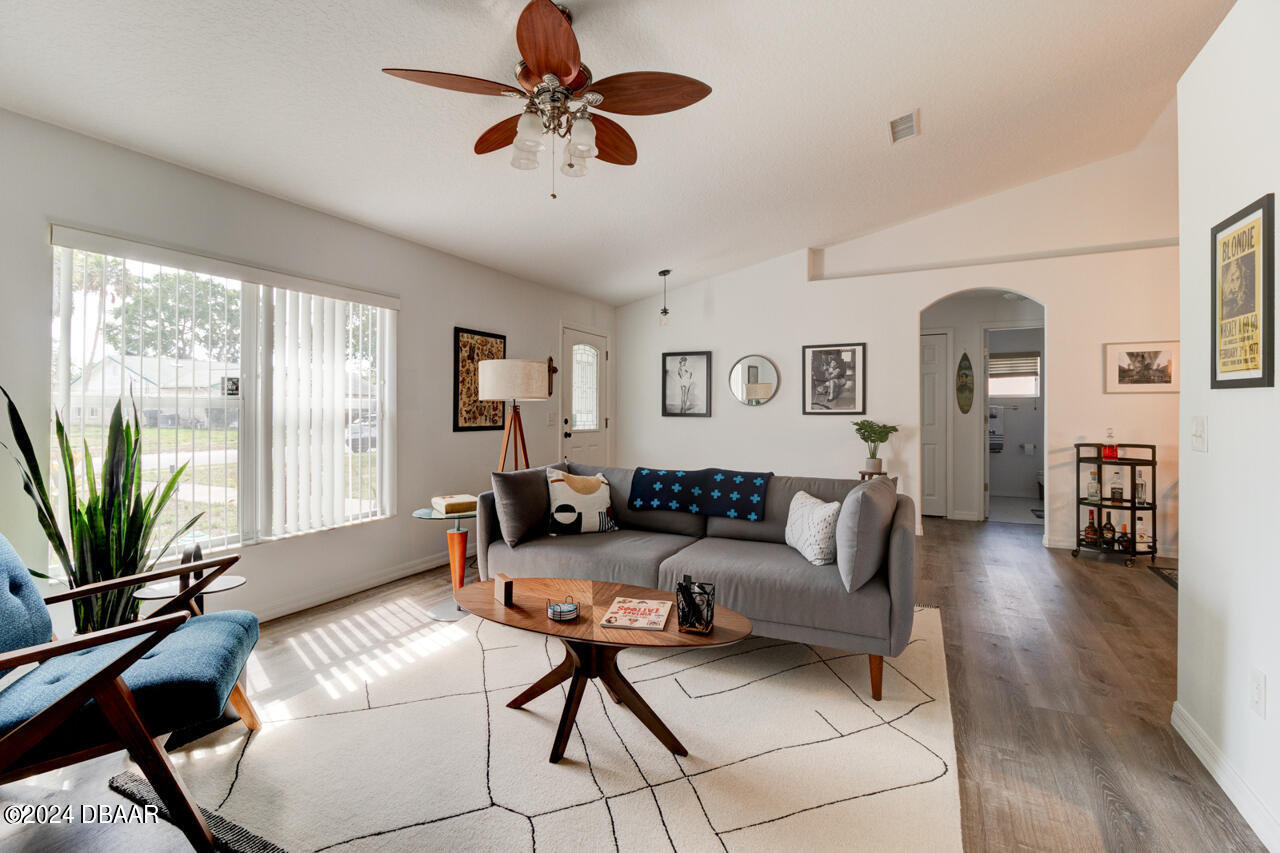 1400 Edgewater Road Daytona Beach, FL 32114 - Photo 17 of 27 17 (1)