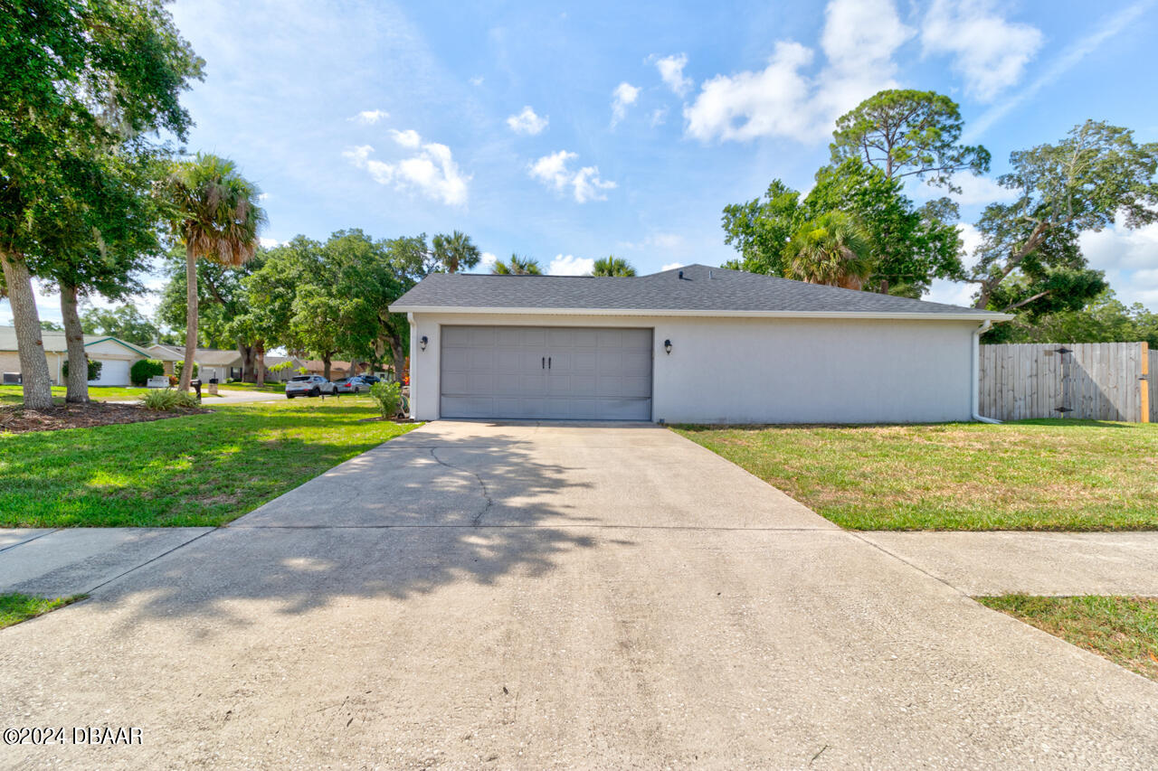 1400 Edgewater Road Daytona Beach, FL 32114 - Photo 4 of 27 4