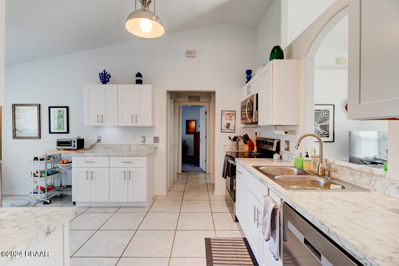 1400 Edgewater Road Daytona Beach, FL 32114 - Photo 7 of 27 7