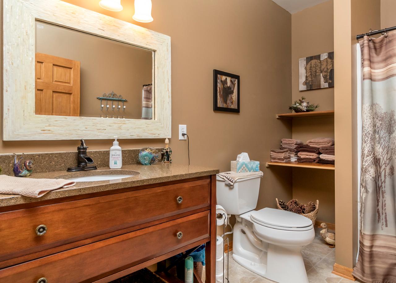 11689 Sunday Lake Road Minocqua, WI 54548 - Photo 8 of 34 Gallery Image 8