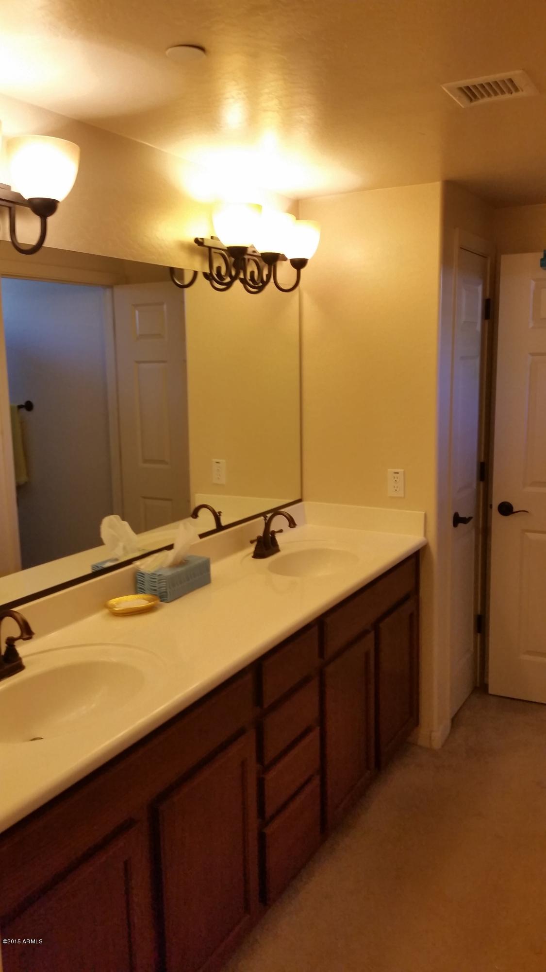 3330 South Gilbert Road, Unit 1010 Chandler, AZ 85286 - Photo 19 of 27 18