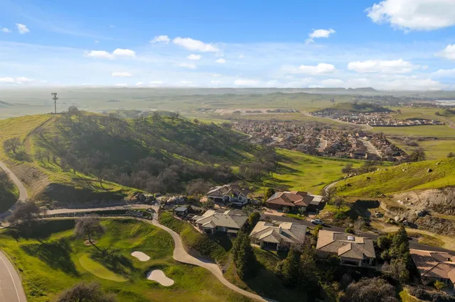 $1,150,000 | 22221 Masters Drive, Friant, CA 93626