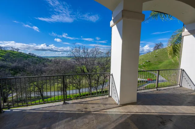 $1,150,000 | 22221 Masters Drive, Friant, CA 93626