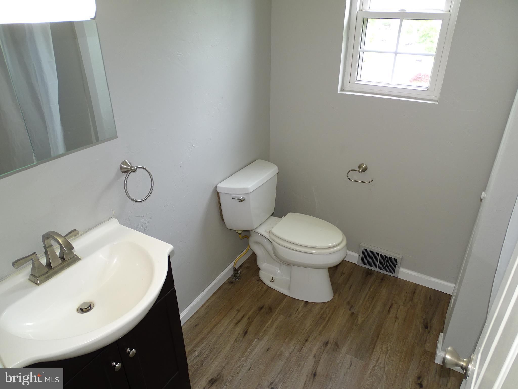 1923 Powder Mill Road York, PA 17402 - Photo 18 of 30