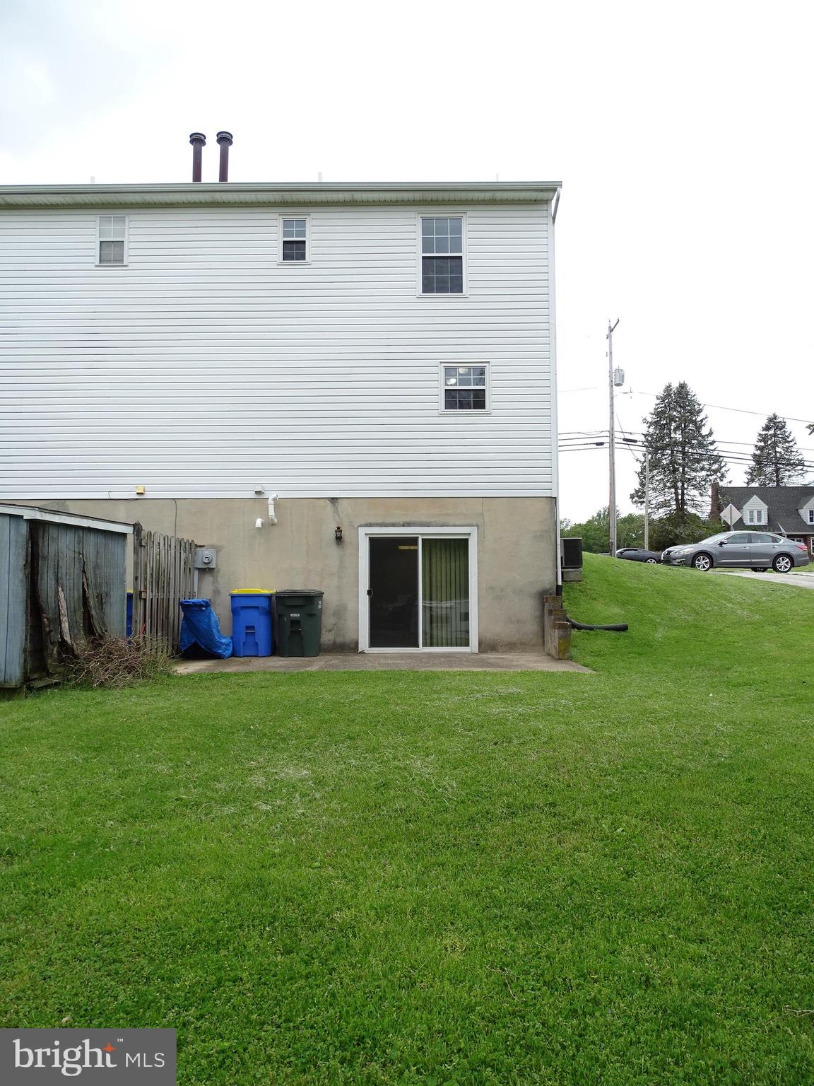 1923 Powder Mill Road York, PA 17402 - Photo 5 of 30