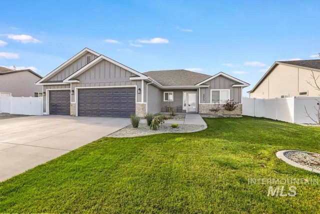 $400,000 | 4073 Williams Street, Buhl, ID 83316