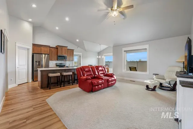 $400,000 | 4073 Williams Street, Buhl, ID 83316