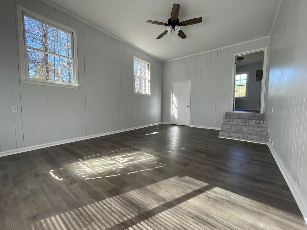 5040 Queen Chapel Road Dalzell, SC 29040 - Photo 11 of 24 Gallery Image 11
