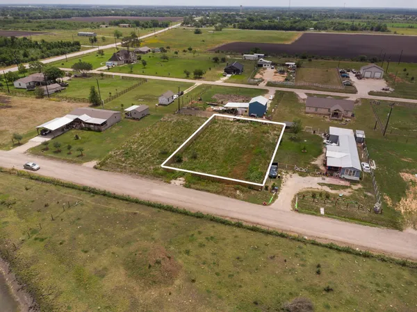 $95,000 | 1063 Farm To Market Road 2919, Kendleton, TX 77417