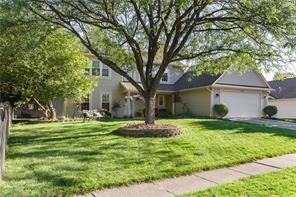 7654 Winding Way Fishers, IN 46038 - Photo 2 of 47 Gallery Image 2