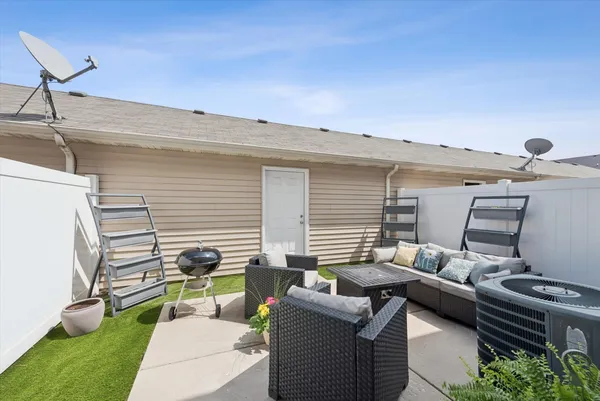 $279,900 | 11419 Rhode Island Street, Crown Point, IN 46307