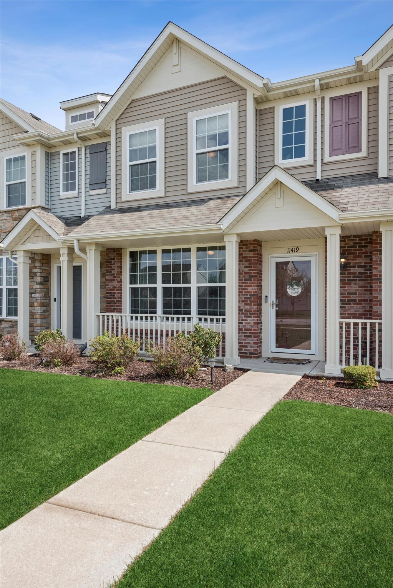 11419 Rhode Island Street Crown Point, IN 46307 - Photo 18 of 18 1335x2000