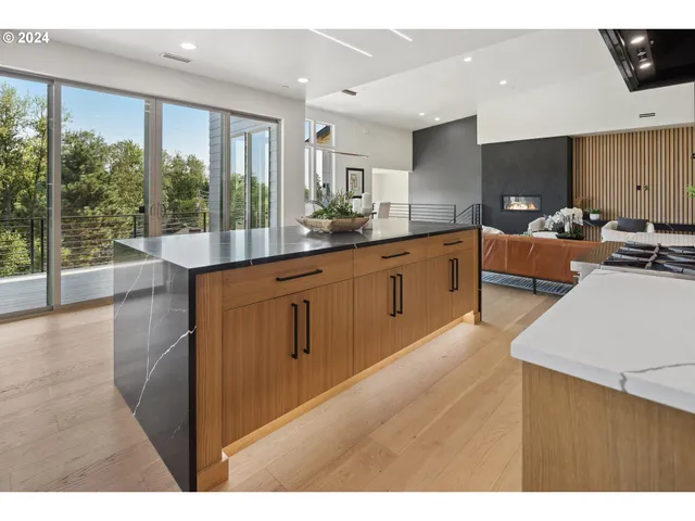 $1,250,000 | 293 North Shepherd Road, Washougal, WA 98671