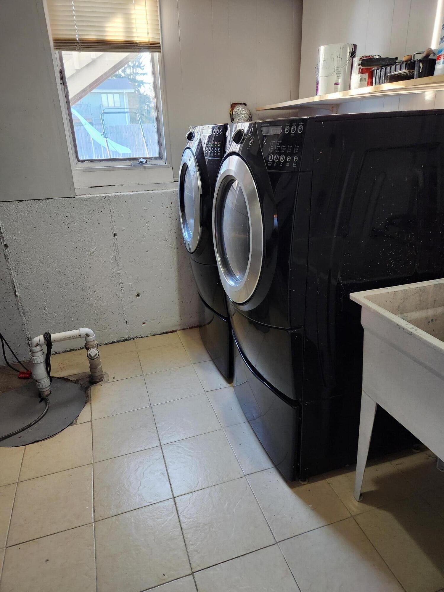 2308 Flint Court Dyer, IN 46311 - Photo 32 of 37 1500x2000