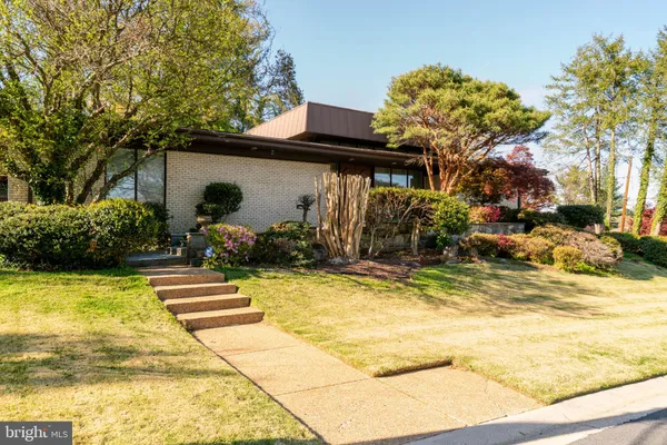 $1,799,000 | 3201 Pauline Drive, Chevy Chase, MD 20815