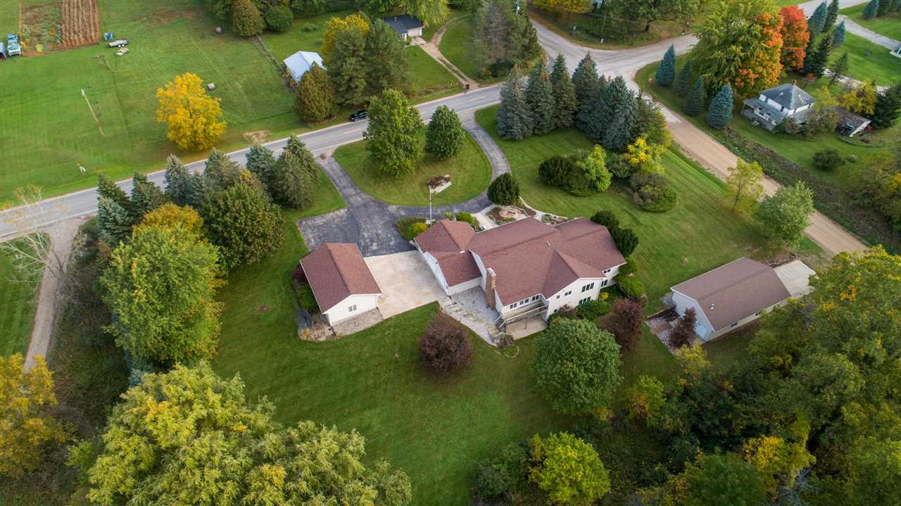 41 West Deerfield Road Mount Pleasant, MI 48858 - Photo 11 of 46 1893792-10.JPG