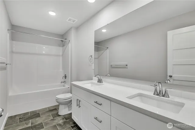 $713,425 | 1180 68th Loop Southeast, Unit 37, Tumwater, WA 98501