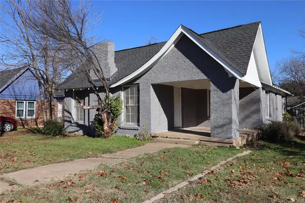 $260,000 | 2208 North Sylvania Avenue, Fort Worth, TX 76111