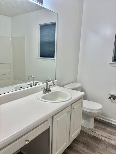 1300 Gates Circle Southeast Atlanta, GA 30316 - Photo 13 of 13 a bathroom with a sink and a toilet