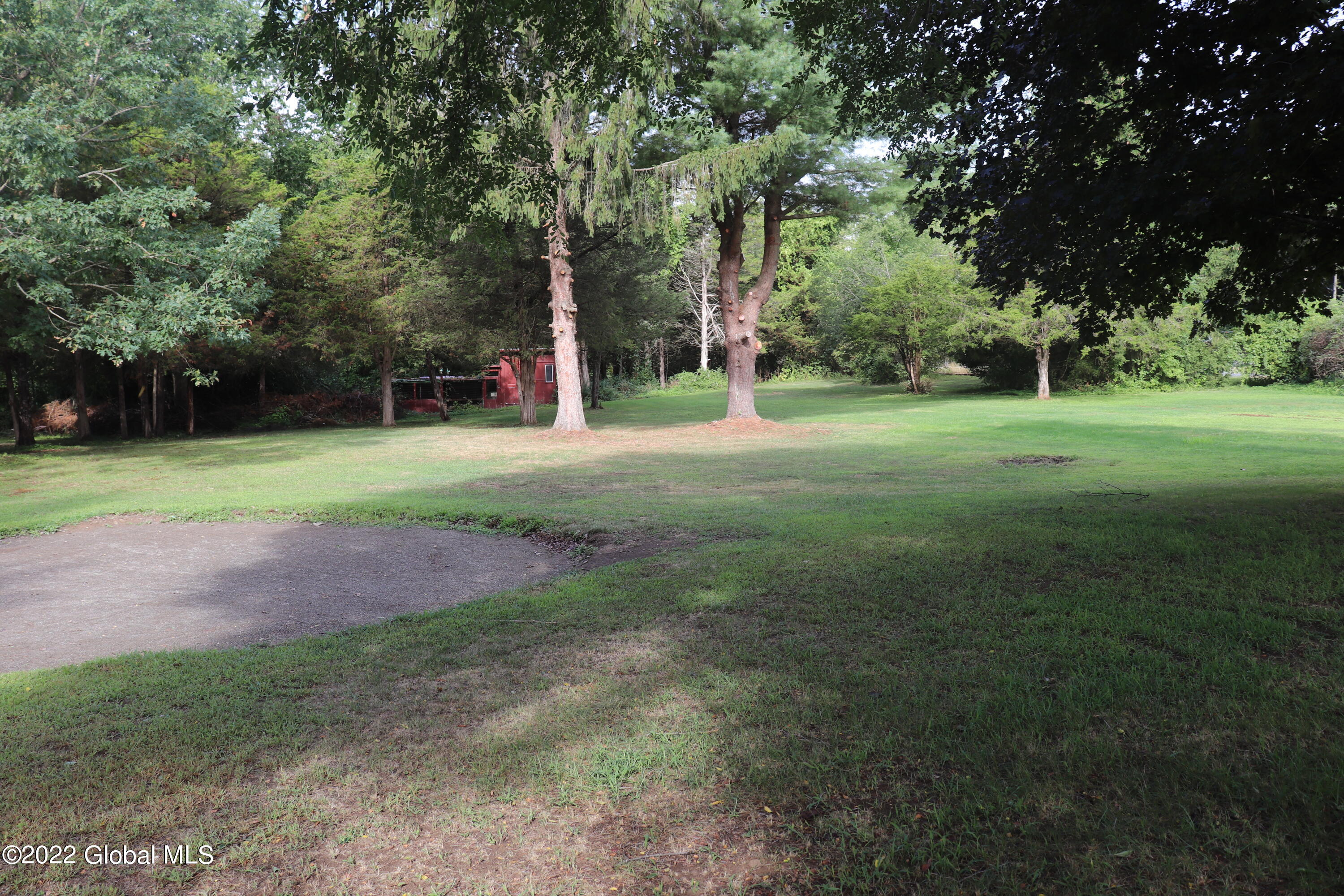 684 Riverview Road Rexford, NY 12148 - Photo 12 of 49 A16ECCEE-A0C7-4F1F-BF2C-957CF8E738A8