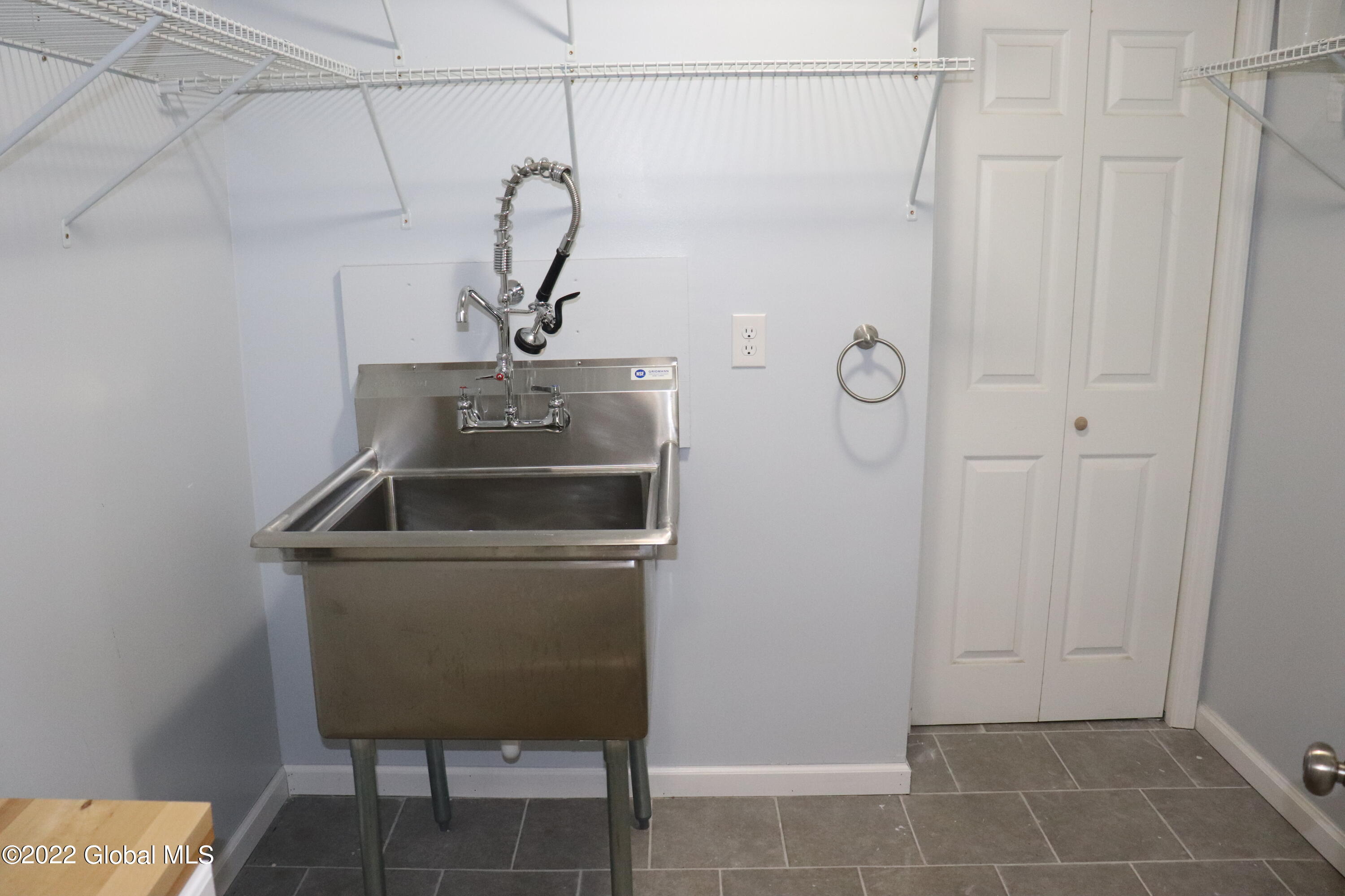 684 Riverview Road Rexford, NY 12148 - Photo 46 of 49 B8B3712A-7BFC-46D9-ACD1-FC1E6568A553