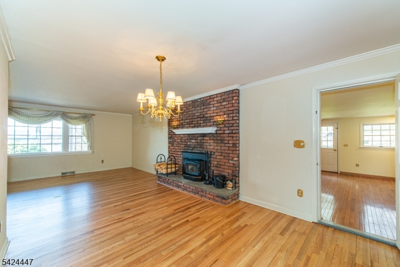 51 Pleasant Hill Road Succasunna, NJ 07876 - Photo 11 of 49