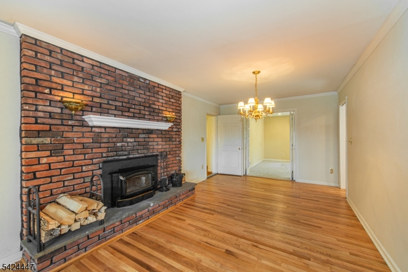 51 Pleasant Hill Road Succasunna, NJ 07876 - Photo 12 of 49