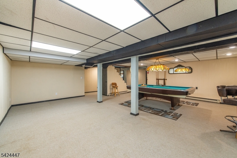 51 Pleasant Hill Road Succasunna, NJ 07876 - Photo 17 of 49