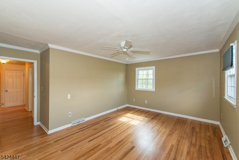 51 Pleasant Hill Road Succasunna, NJ 07876 - Photo 26 of 49