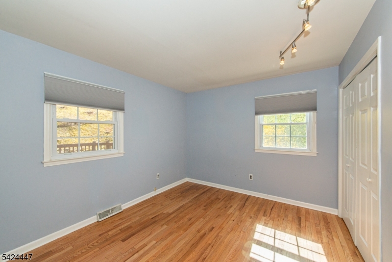 51 Pleasant Hill Road Succasunna, NJ 07876 - Photo 28 of 49