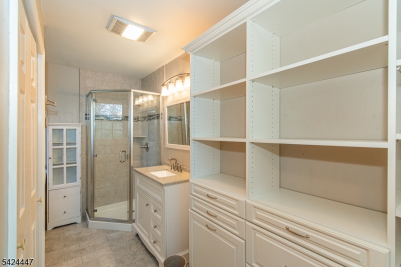 51 Pleasant Hill Road Succasunna, NJ 07876 - Photo 35 of 49