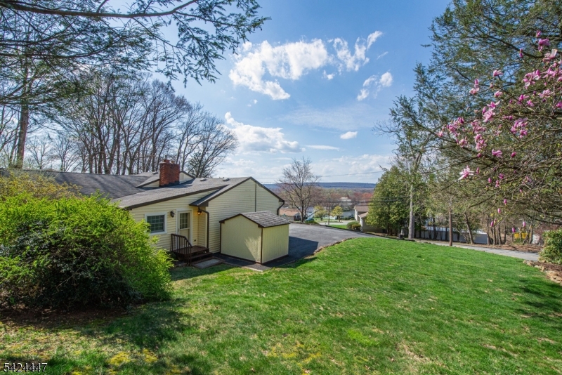 51 Pleasant Hill Road Succasunna, NJ 07876 - Photo 43 of 49