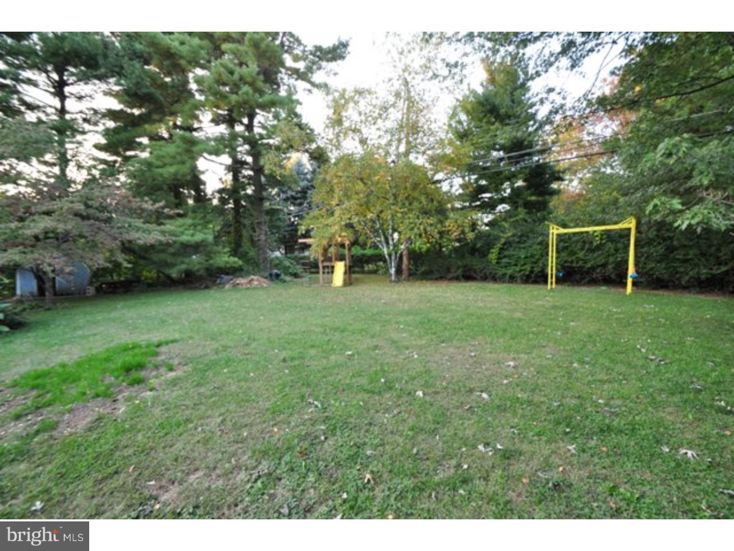 1542 Stoke Park Road Bethlehem, PA 18017 - Photo 24 of 24 Gallery Image 24