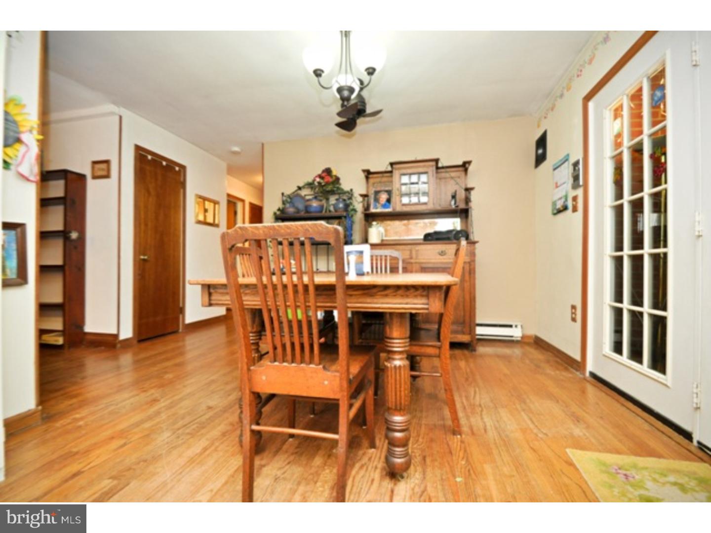 1542 Stoke Park Road Bethlehem, PA 18017 - Photo 5 of 24 Gallery Image 5