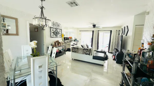 $499,000 | 230 Northeast 25th Street, Pompano Beach, FL 33064