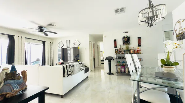 $499,000 | 230 Northeast 25th Street, Pompano Beach, FL 33064