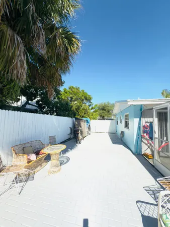 $499,000 | 230 Northeast 25th Street, Pompano Beach, FL 33064