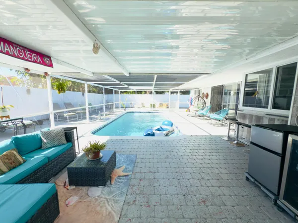 $499,000 | 230 Northeast 25th Street, Pompano Beach, FL 33064