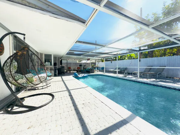 $499,000 | 230 Northeast 25th Street, Pompano Beach, FL 33064